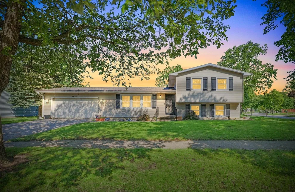 Unit for sale at 2502 Southwood Drive, Champaign, IL 61821