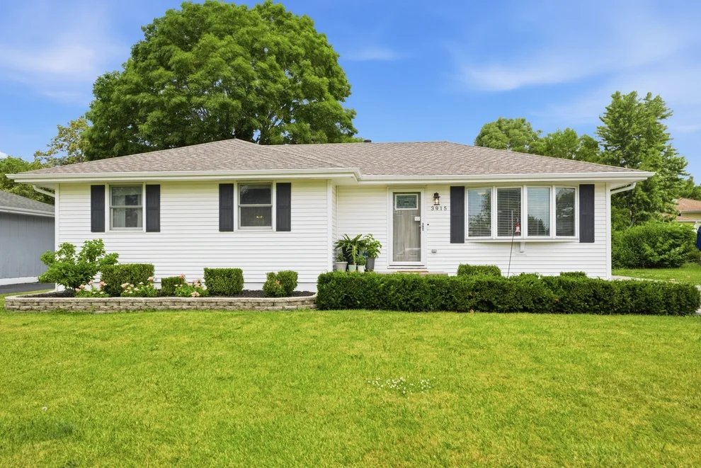 Unit for sale at 3915 Terrance Ferry Drive, Joliet, IL 60431