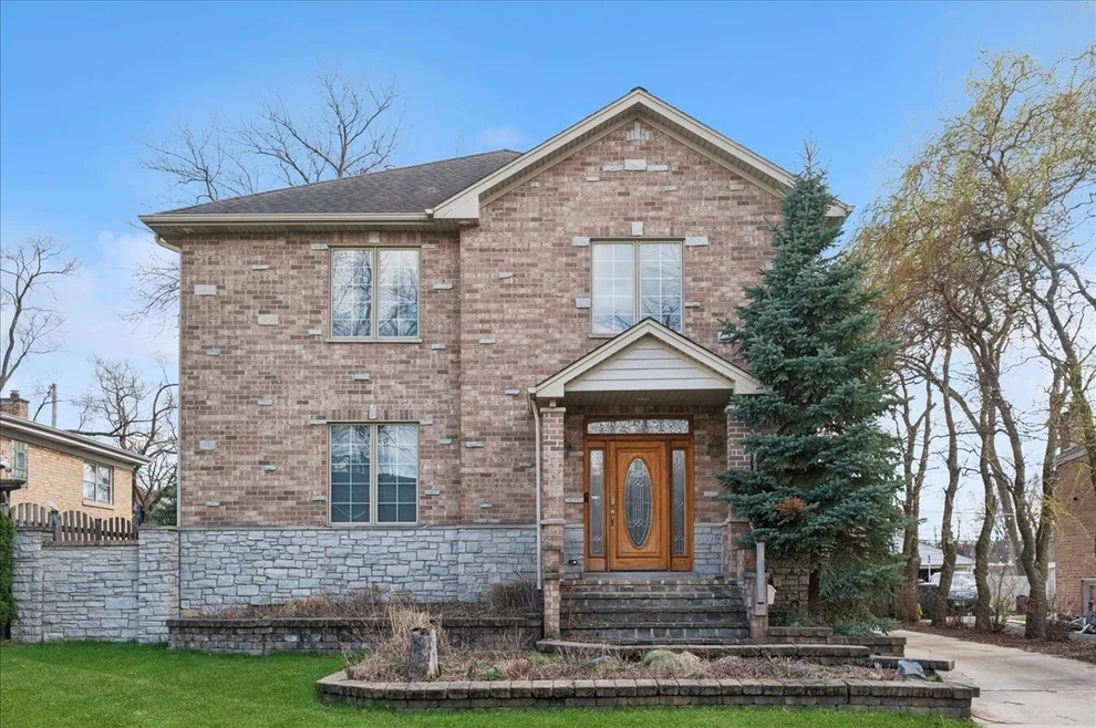 Unit for sale at 4549 E LARCH Avenue, Glenview, IL 60025