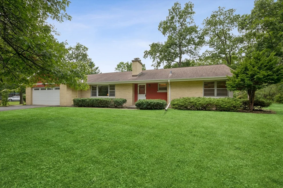 Unit for sale at 3460 W Mardan Drive, Long Grove, IL 60047