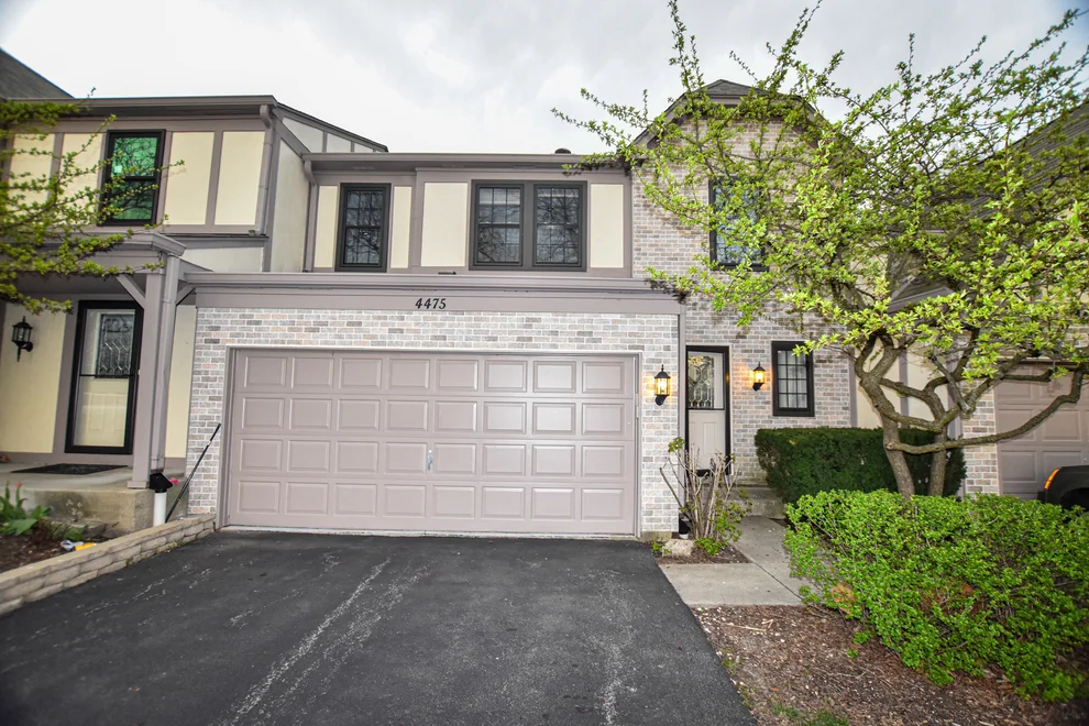 Unit for sale at 4475 Olmstead Drive, Hoffman Estates, IL 60192