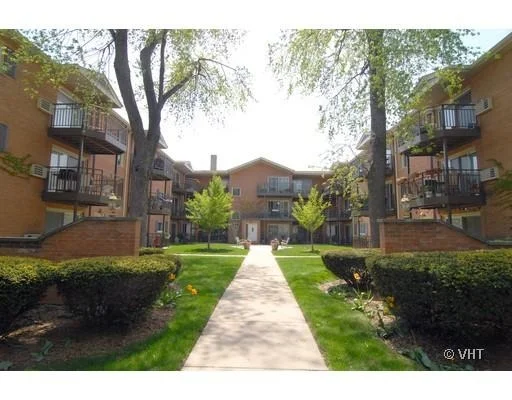Unit for sale at 1529 W Farwell Avenue, CHICAGO, IL 60626