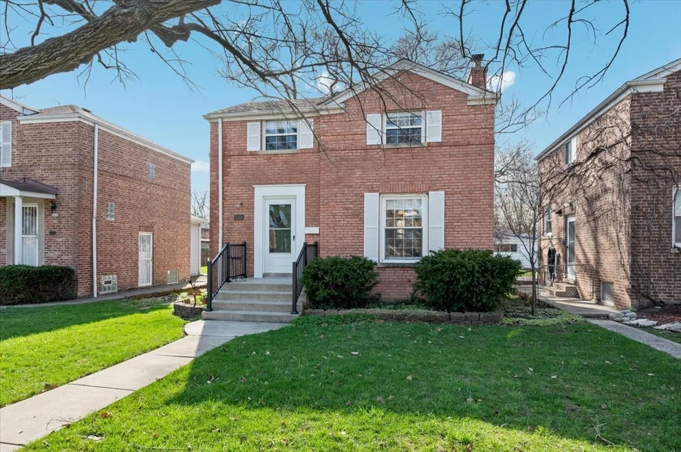 Unit for sale at 5352 N Oketo Avenue, Chicago, IL 60656