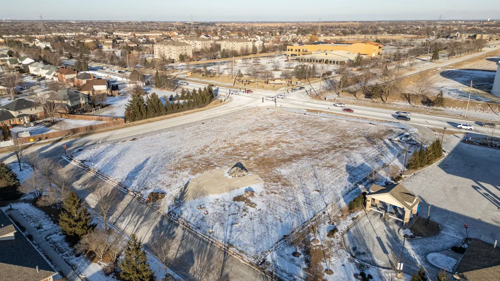 Unit for sale at 11200 W 183rd Street, Orland Park, IL 60467