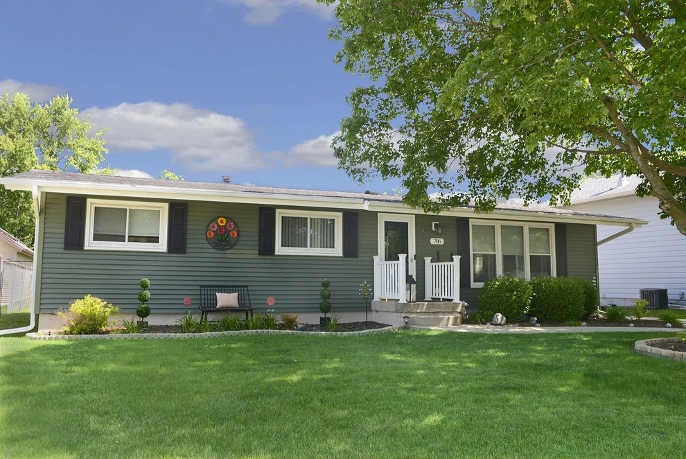 Unit for sale at 706 Catlin Street, Ottawa, IL 61350