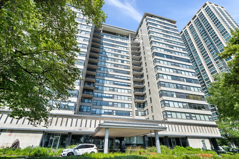 Unit for sale at 3440 N Lake Shore Drive, Chicago, IL 60657