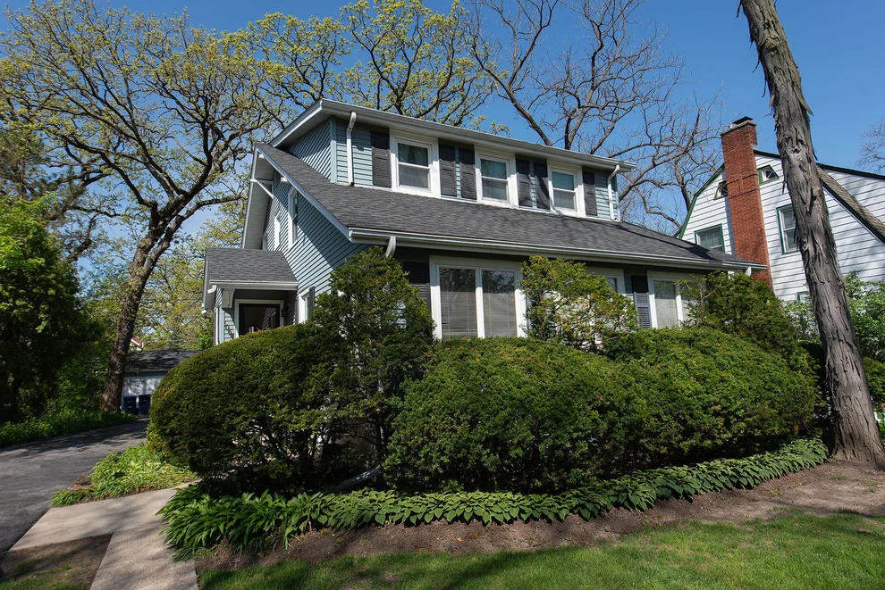 Unit for sale at 1064 Springfield Avenue, Deerfield, IL 60015