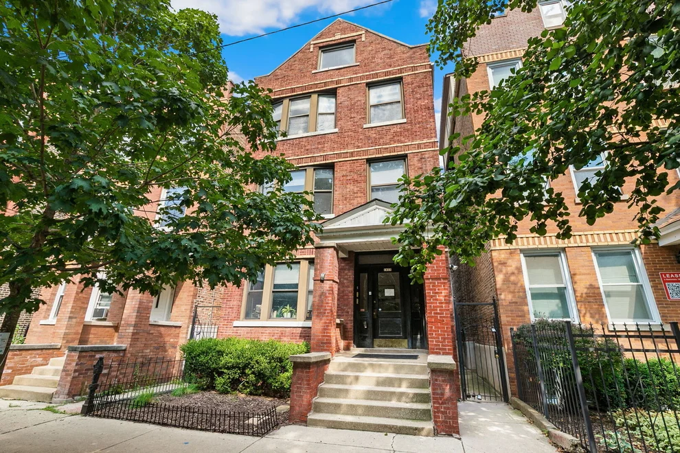 Unit for sale at 1033 N Wood Street, Chicago, IL 60622