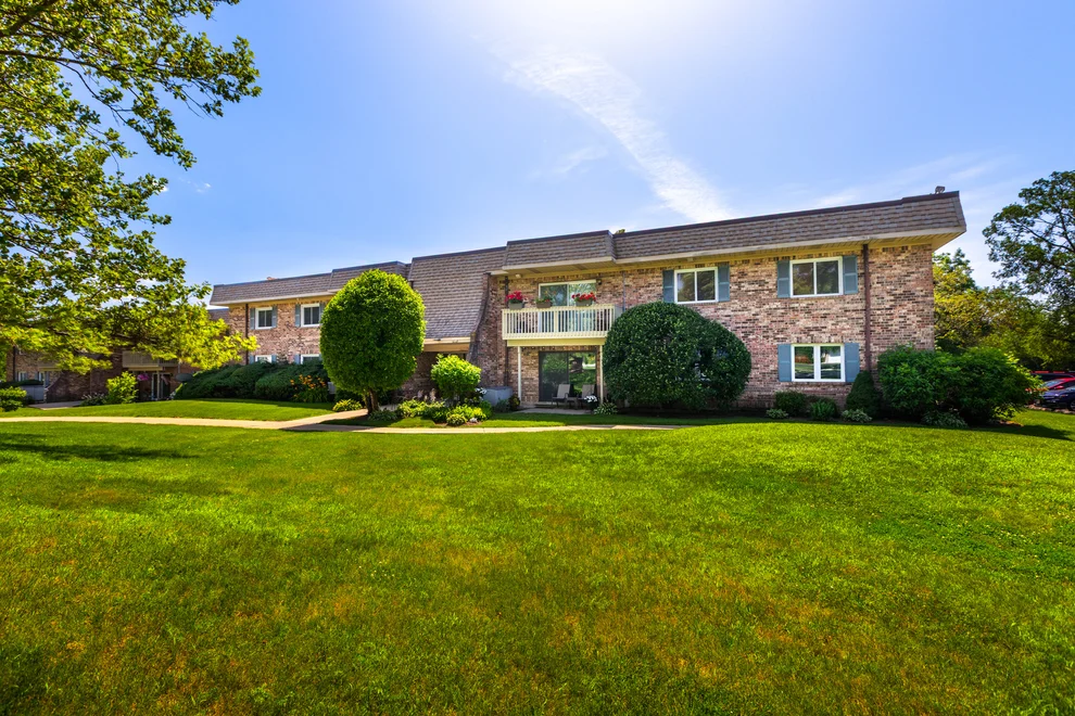 Unit for sale at 6S080 Park Meadow Drive, Naperville, IL 60540