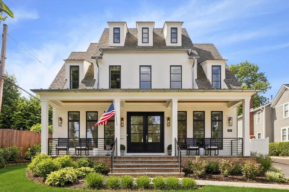 Unit for sale at 314 W 2nd Street, Hinsdale, IL 60521