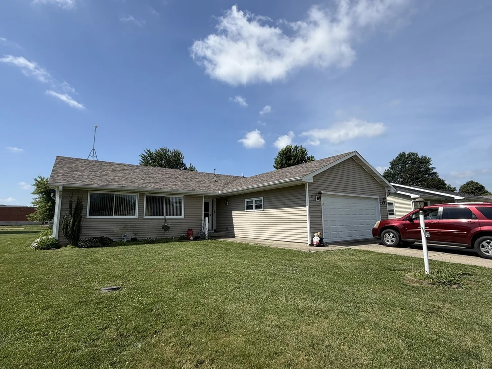 Unit for sale at 37 N Prairieview Avenue, Tuscola, IL 61953