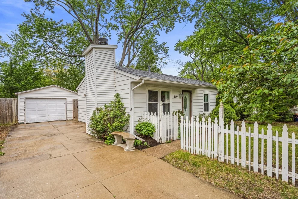 Unit for sale at 1619 Clover Lane, Champaign, IL 61821