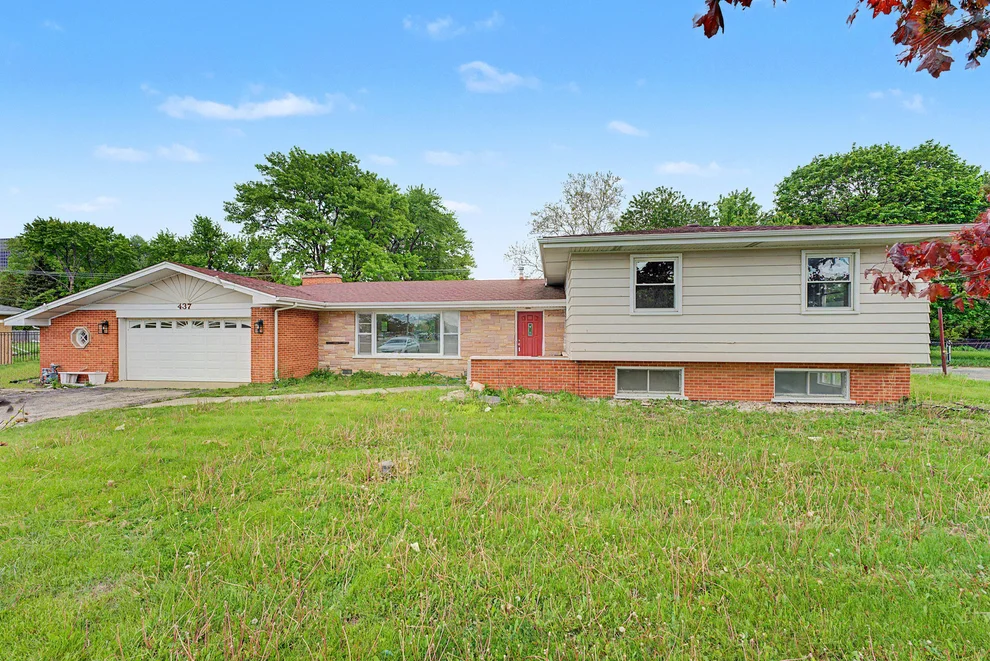 Unit for sale at 437 N MEACHAM Road, Schaumburg, IL 60173