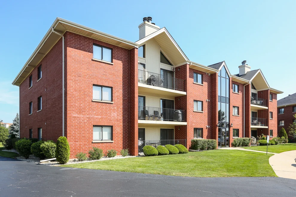 Unit for sale at 6612 Martin France Circle, Tinley Park, IL 60477