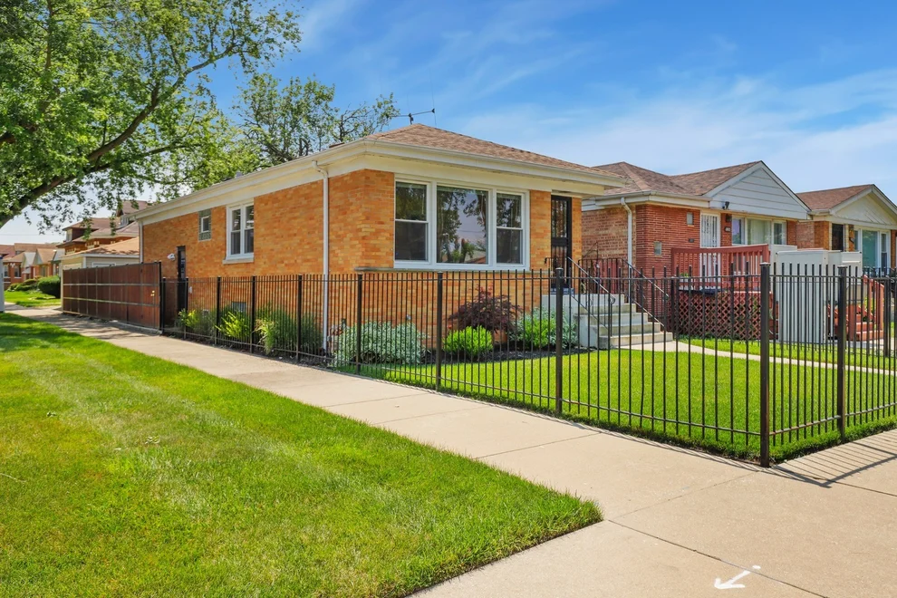 Unit for sale at 1001 W 102nd Street, Chicago, IL 60643