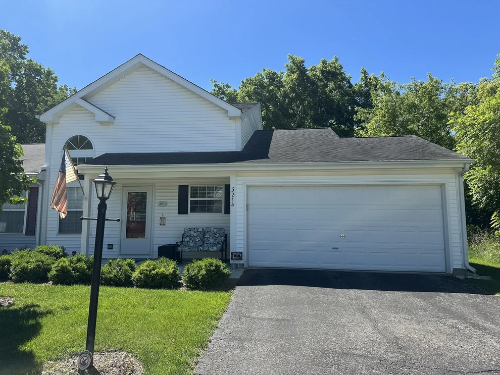 Unit for sale at 3214 Debra Drive, Island Lake, IL 60042