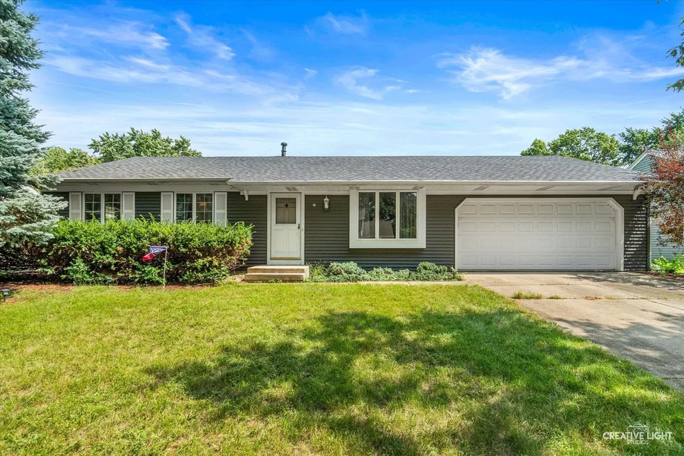 Unit for sale at 49 Sherwick Road, Oswego, IL 60543