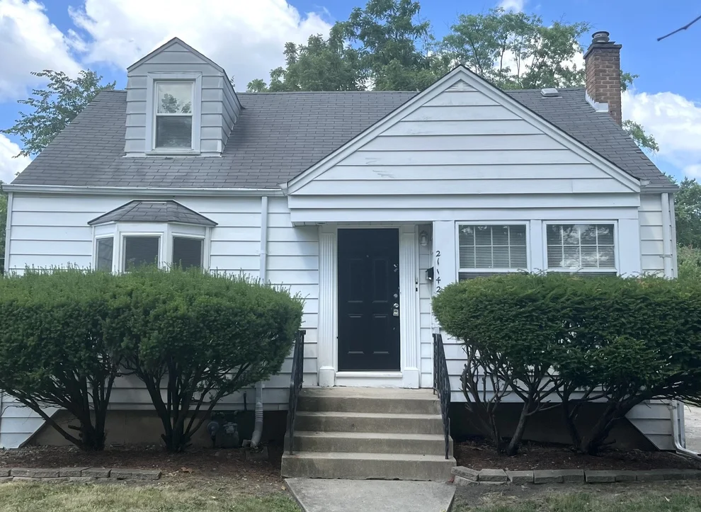 Unit for sale at 21142 Locust Street, Matteson, IL 60443