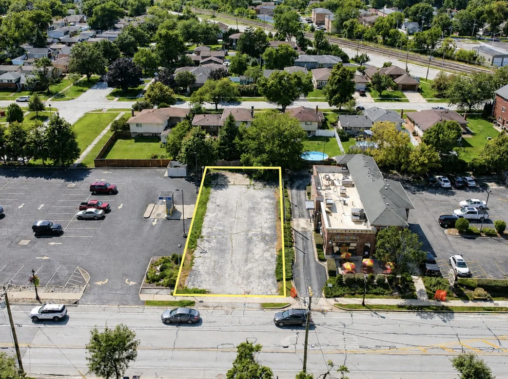 Unit for sale at 17448 Oak Park Avenue, Tinley Park, IL 60477