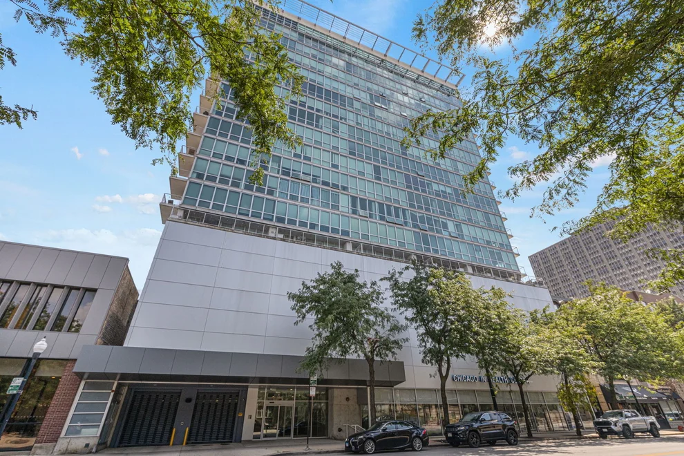 Unit for sale at 1845 S Michigan Avenue, Chicago, IL 60616