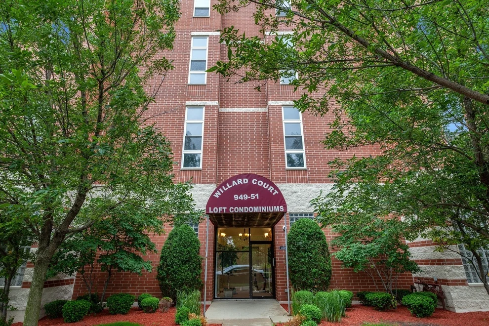 Unit for sale at 949 N Willard Court, Chicago, IL 60642