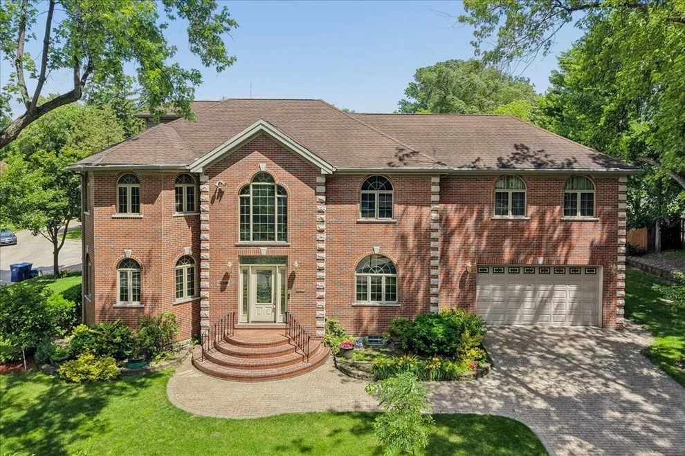 Unit for sale at 238 Westmoreland Drive, Wilmette, IL 60091