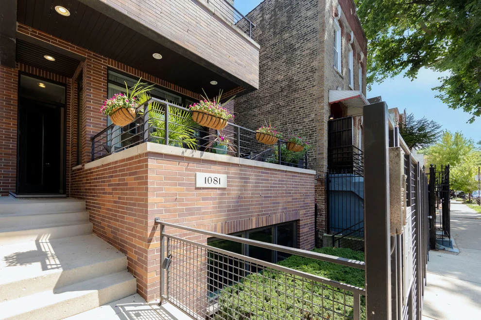 Unit for sale at 1081 N MARSHFIELD Avenue, Chicago, IL 60622