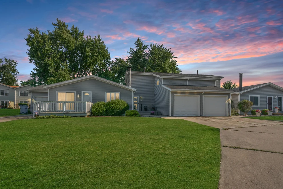 Unit for sale at 1562 Hunt Drive, Normal, IL 61761