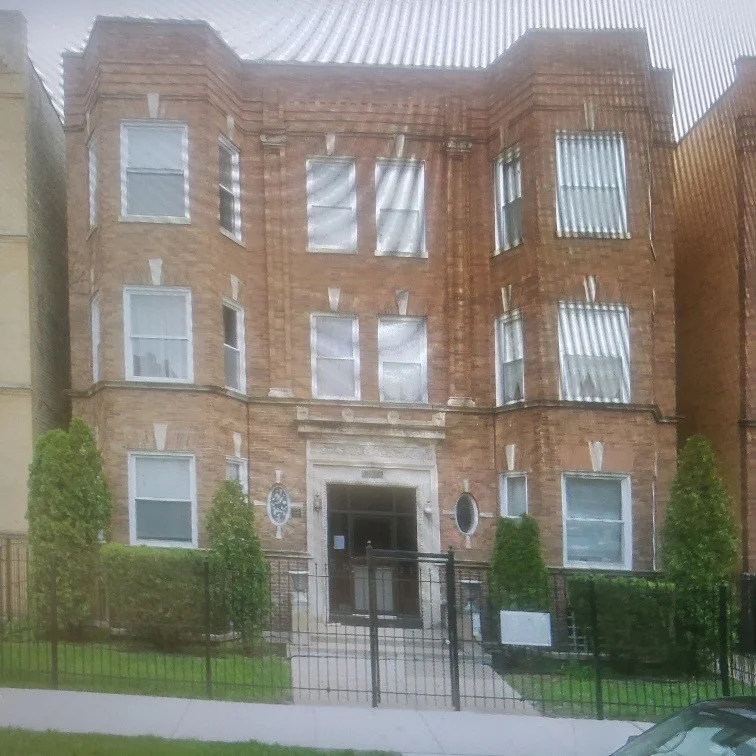 Unit for sale at 5739 S Calumet Avenue, Chicago, IL 60637