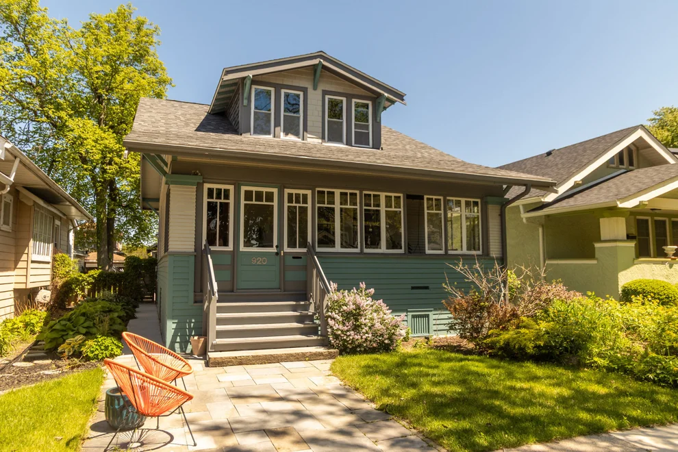 Unit for sale at 920 N Lombard Avenue, Oak Park, IL 60302