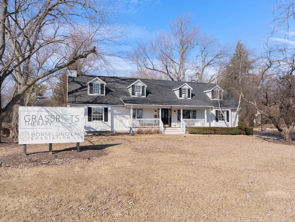 Unit for sale at 959 W Ogden Avenue, Naperville, IL 60563