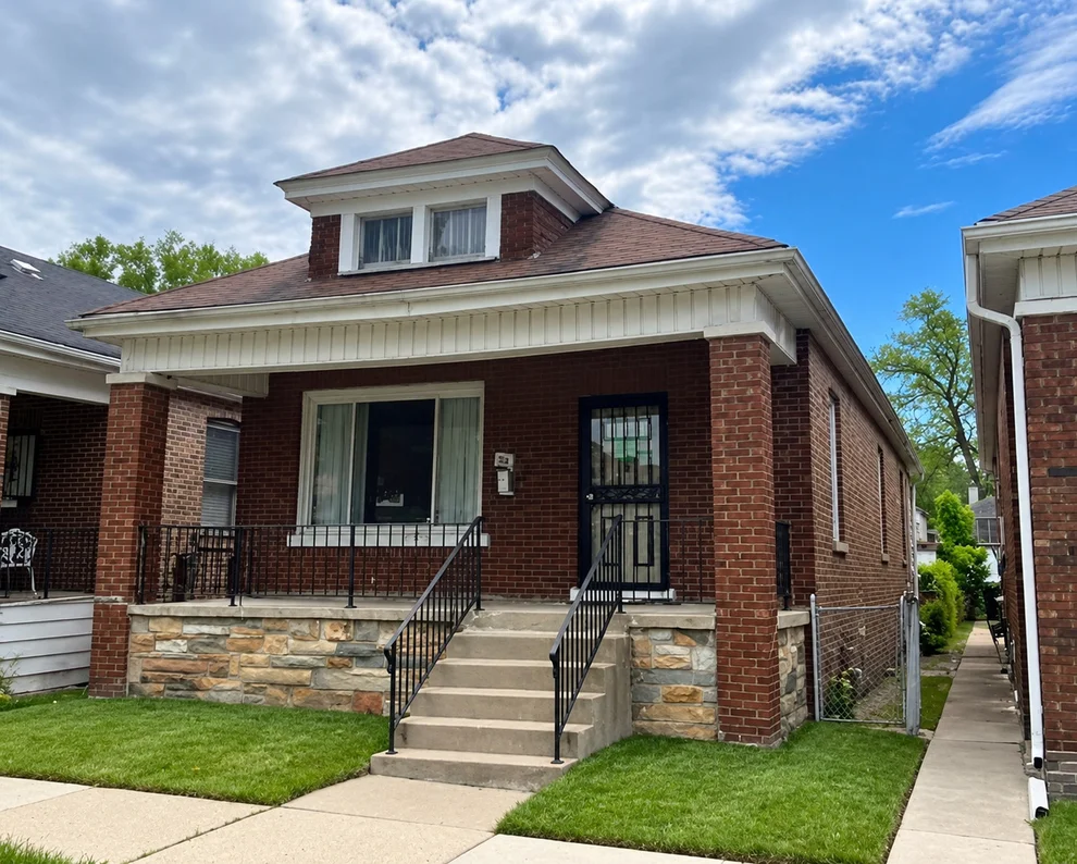 Unit for sale at 543 E 91st Place, Chicago, IL 60619