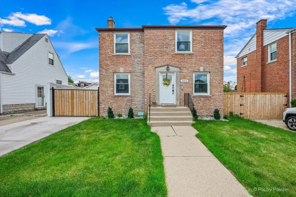 Unit for sale at 3248 N Odell Avenue, Chicago, IL 60634