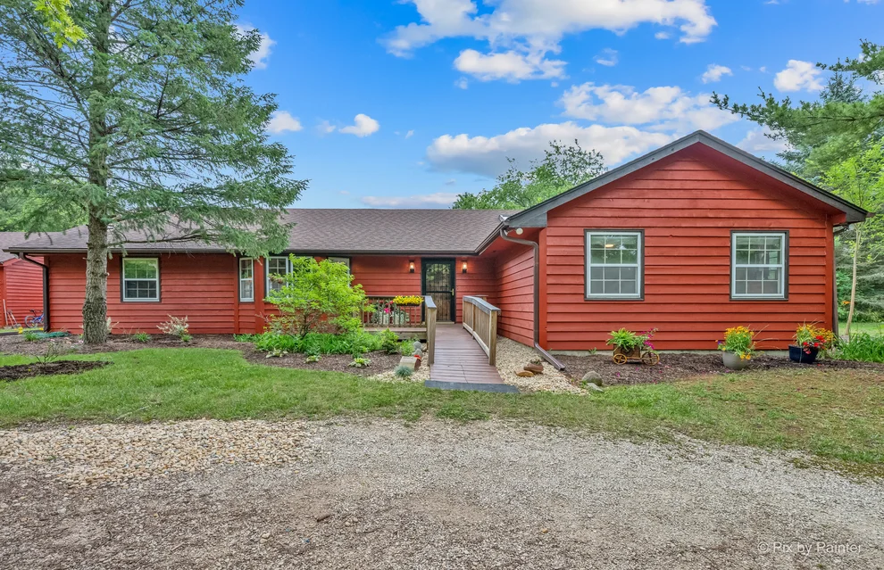 Unit for sale at 43W870 McDonald Road, Elgin, IL 60124