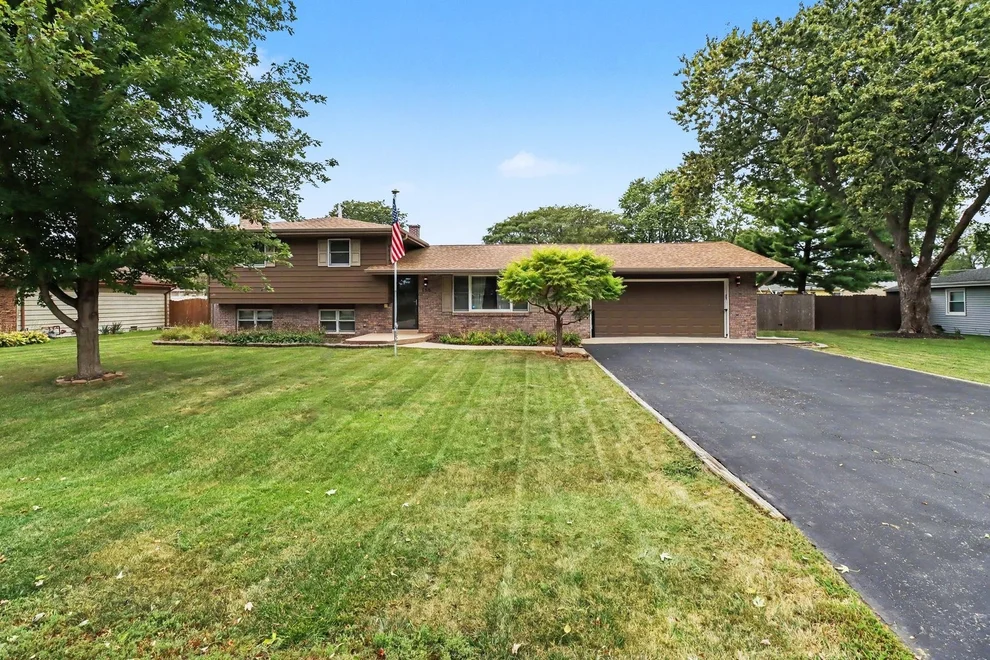 Unit for sale at 155 Kay Street, Manhattan, IL 60442