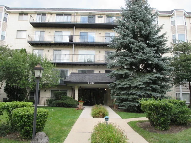 Unit for sale at 8620 WAUKEGAN Road, MORTON GROVE, IL 60053