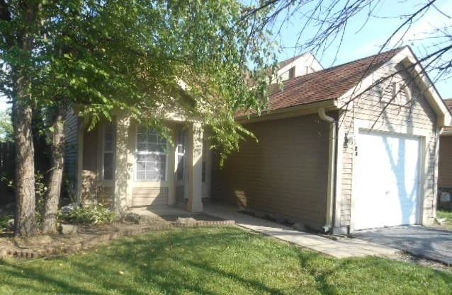 Unit for sale at 1828 Schmale Court, GLENDALE HEIGHTS, IL 60139