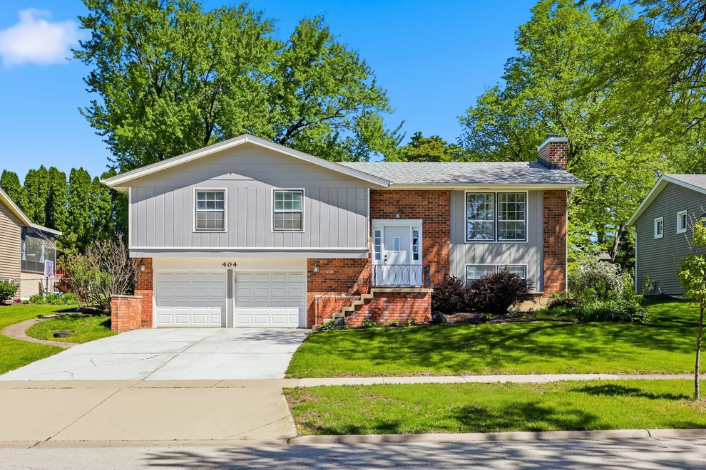 Unit for sale at 404 Milford Court, Schaumburg, IL 60193