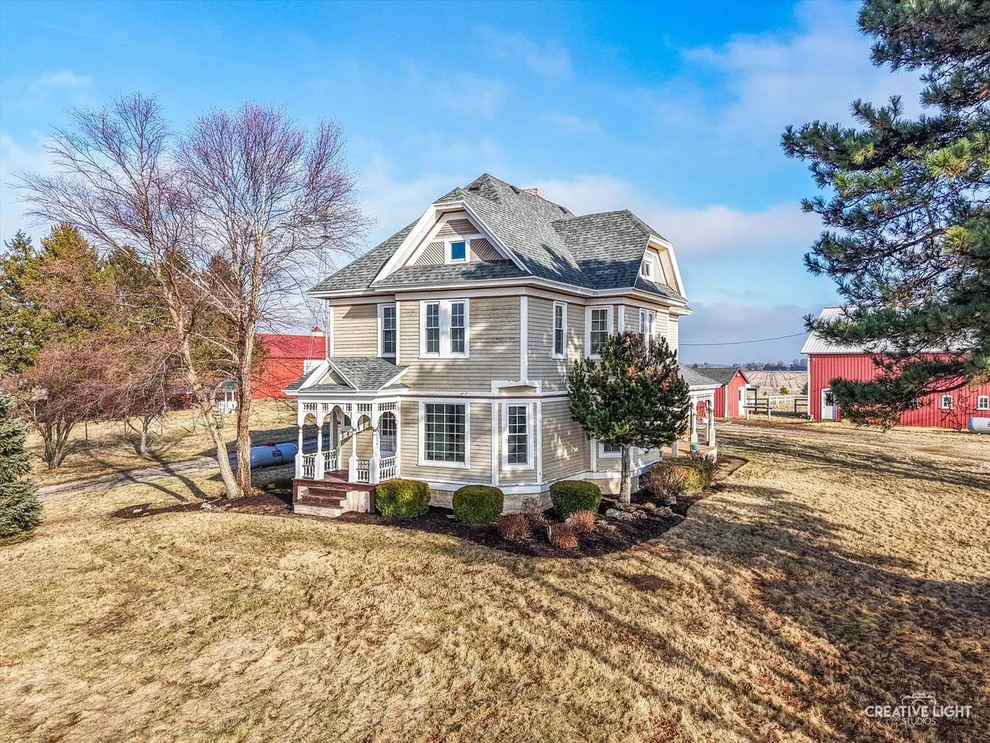 Unit for sale at 10256 Somonauk Road, Hinckley, IL 60520