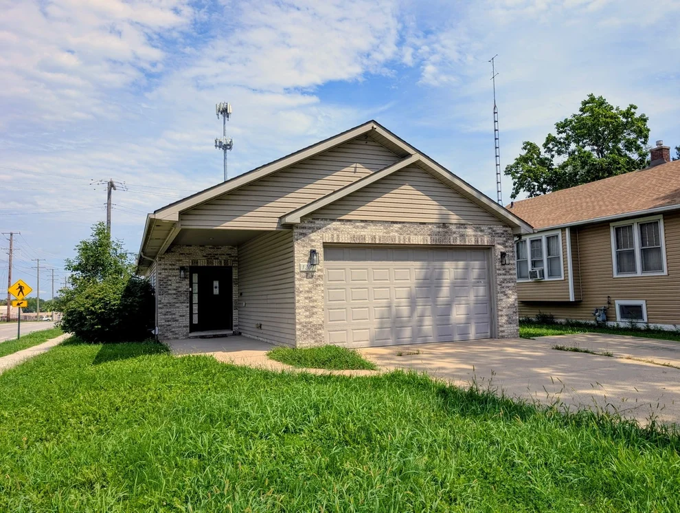 Unit for sale at 1201 E Chestnut Street, Kankakee, IL 60901