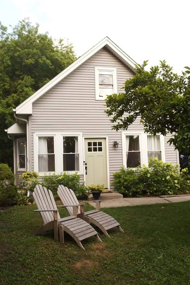 Unit for sale at 115 Edgewood Avenue, Crystal Lake, IL 60014