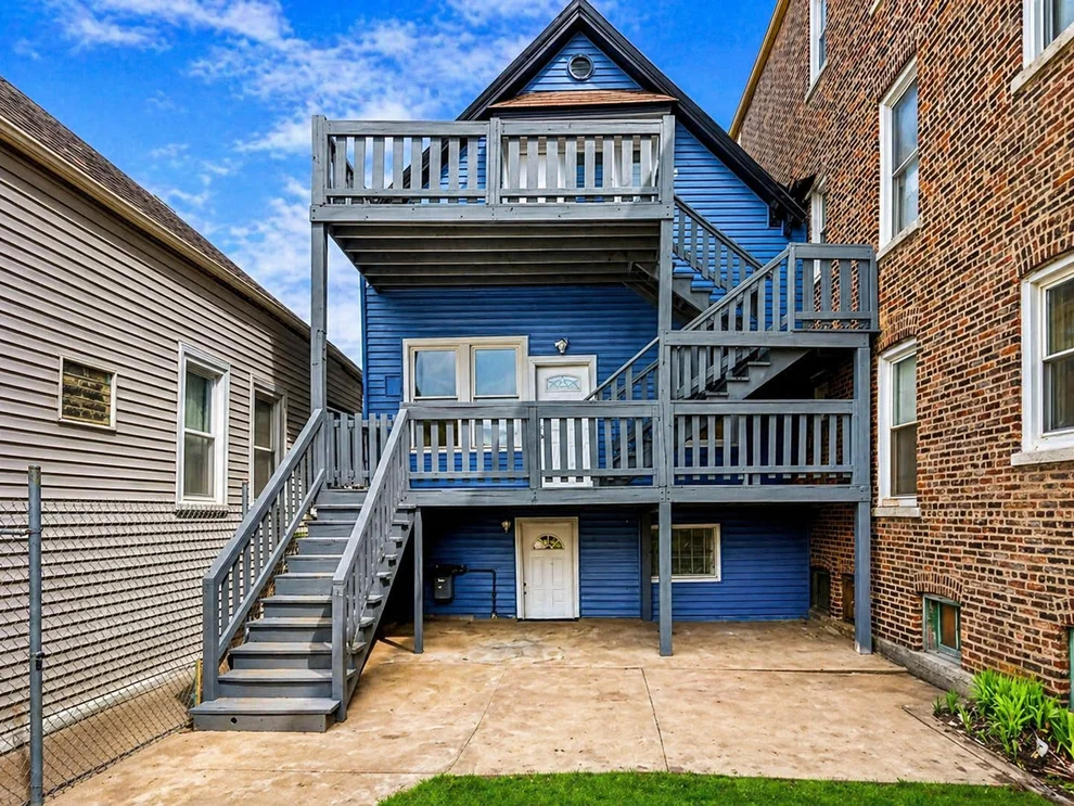Unit for sale at 4329 S Wood Street, Chicago, IL 60609