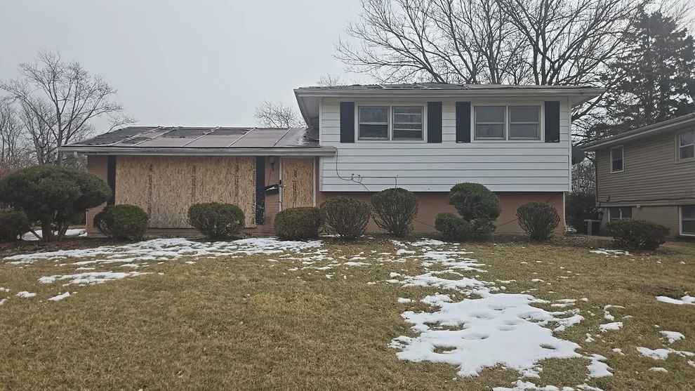 Unit for sale at 19011 Loretto Lane, Country Club Hills, IL 60478