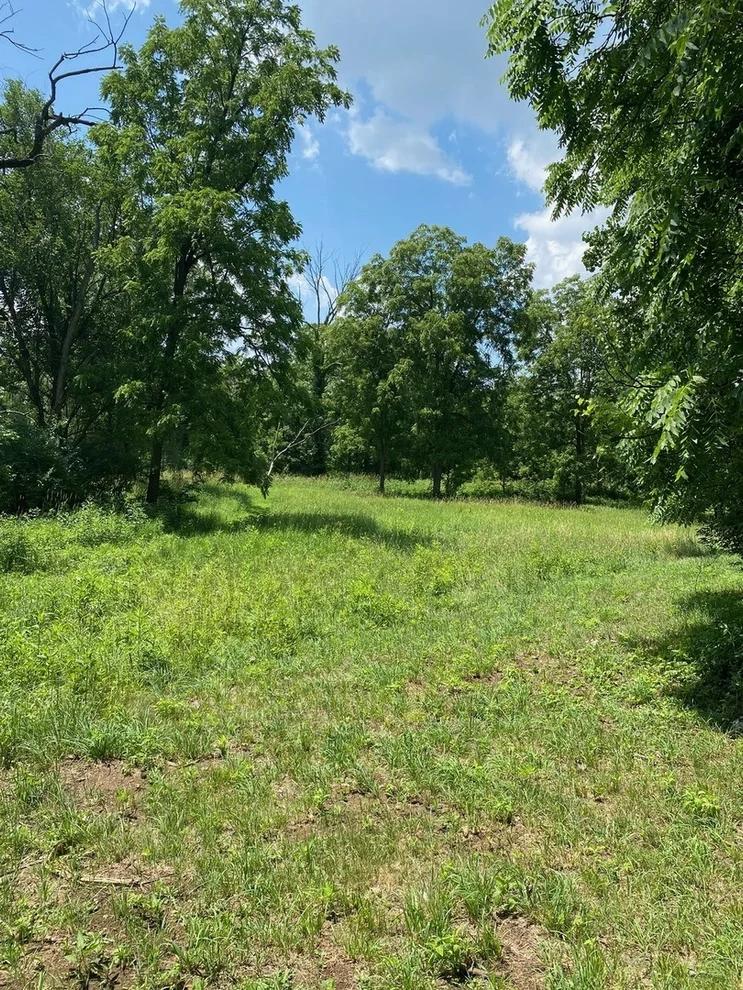 Unit for sale at 985 N Vine Street, New Lenox, IL 60451