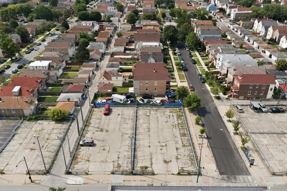 Unit for sale at 5101-5117 S Sacramento Avenue, Chicago, IL 60632