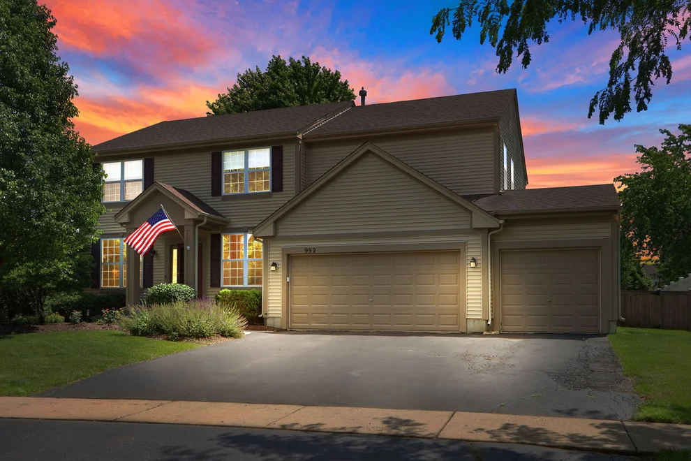 Unit for sale at 992 Curran Place, Antioch, IL 60002