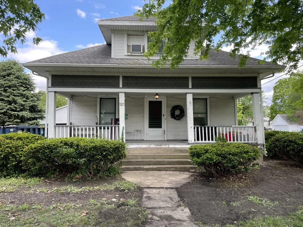 Unit for sale at 521 S Central Street, Gilman, IL 60938