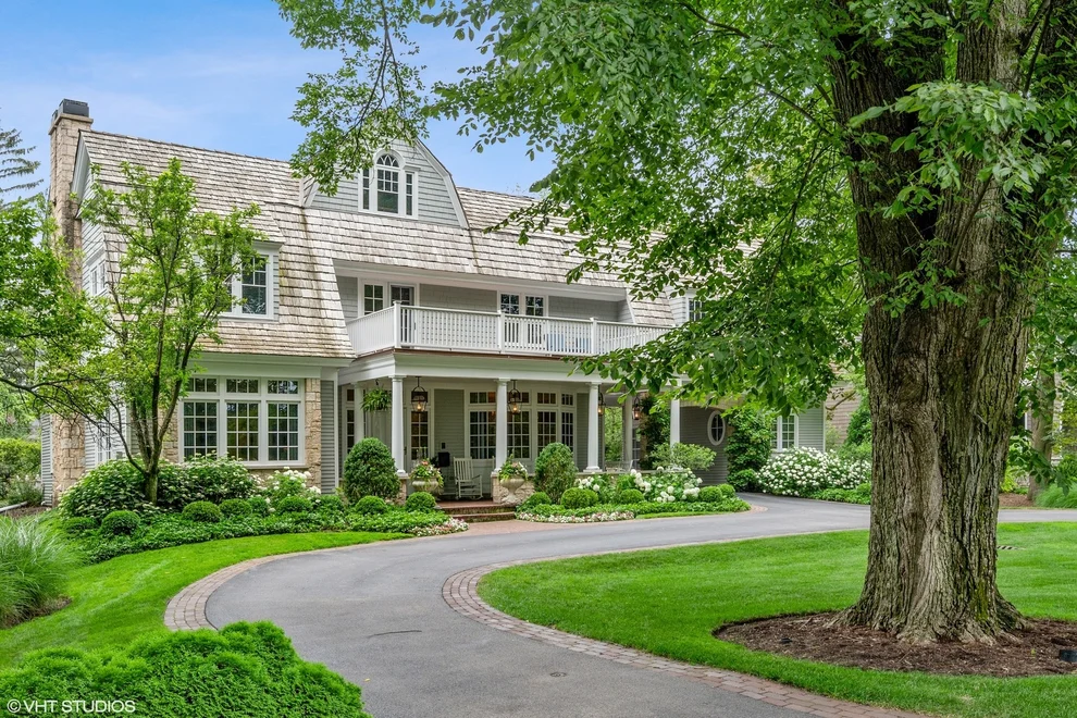 Unit for sale at 814 BOAL Parkway, Winnetka, IL 60093