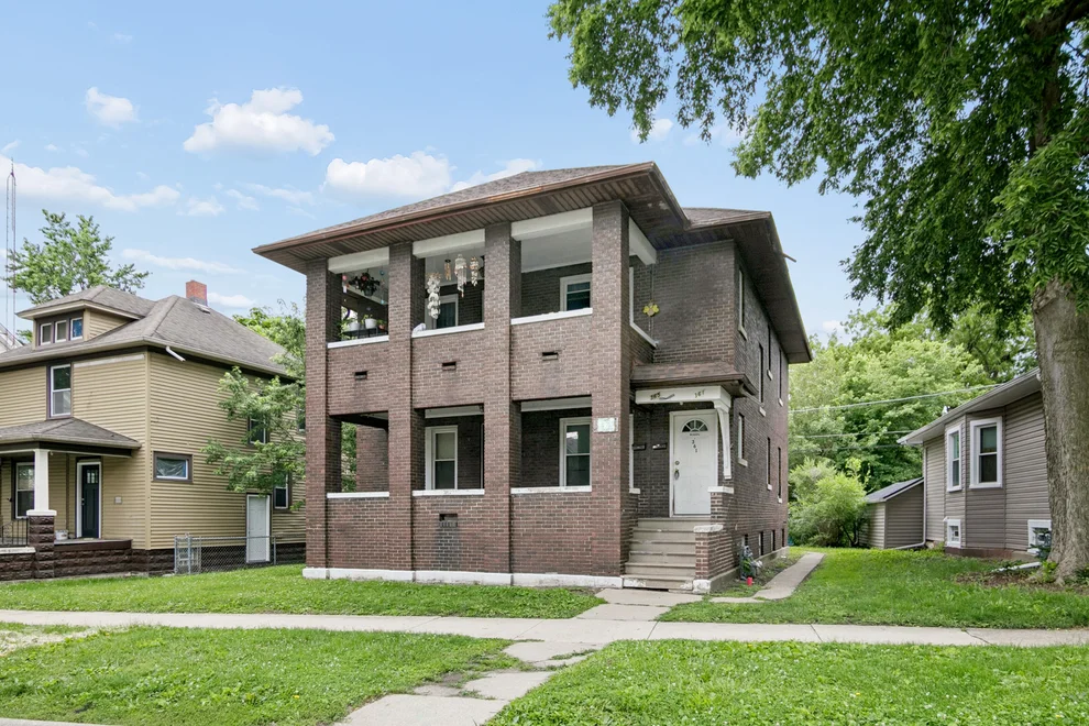 Unit for sale at 361-365 S Evergreen Avenue, Kankakee, IL 60901