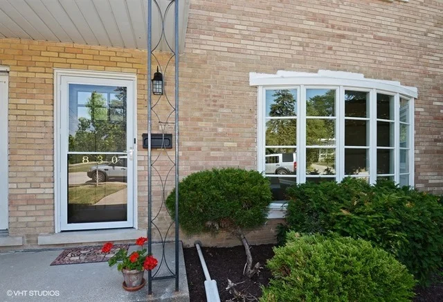 Unit for sale at 830 Lavergne Avenue, WILMETTE, IL 60091